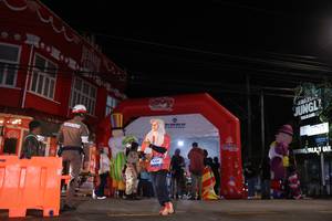 BIB: 4308
                            <button type="button" onclick="openModal(26226487)" class="btn btn-primary btn-sm float-right btn-popup" data-toggle="modal" data-target=".modal-high-quality">
                        <i class="fas fa-shopping-cart"></i> Add to Cart
                    </button>
                                            <button type="button" onclick="isThisMe(26226487, true)" class="btn btn-success btn-sm float-right btn-popup btn-isme hidden" data-toggle="tooltip" data-placement="bottom" title="นี่คือรูปของคุณใช่ไหม คลิกที่นี่เพื่อเอาเข้าอัลบั้ม">
                        <i class="fas fa-plus"></i> Add to album
                    </button>
                    <button type="button" onclick="isThisMe(26226487, false)" class="btn btn-warning btn-sm float-right btn-popup btn-isnotme hidden">
                        <i class="fas fa-ban"></i> Remove from album
                    </button>